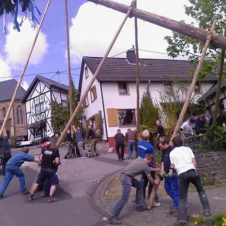 Ferienwohnung-nuerburgblick Appartement